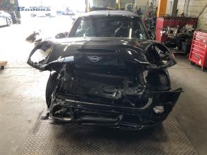 Gebruikte Brandstofpomp Elektrisch Mini Mini Convertible (F57) 2.0 16V Cooper S Prijs € 70,00 Margeregeling aangeboden door Autobedrijf Brooks