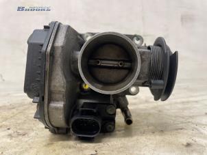 Gebruikte Gasklephuis Volkswagen Polo III (6N1) 1.4i 60 Prijs € 15,00 Margeregeling aangeboden door Autobedrijf Brooks