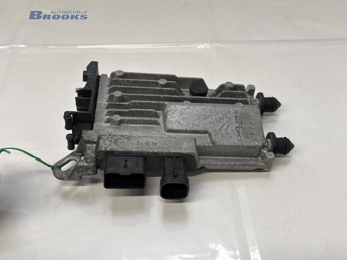 Gebruikte Start/Stop computer Peugeot 308 SW (L4/L9/LC/LJ/LR) 1.6 BlueHDi 120 Prijs € 40,00 Margeregeling aangeboden door Autobedrijf Brooks