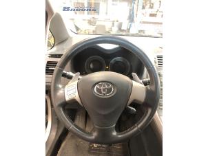 Gebruikte Combischakelaar Stuurkolom Toyota Auris (E15) 1.6 Dual VVT-i 16V Prijs € 75,00 Margeregeling aangeboden door Autobedrijf Brooks