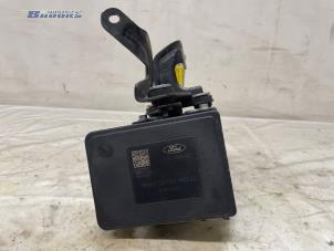 Gebruikte ABS Pomp Ford Fiesta 6 (JA8) 1.5 TDCi Prijs € 325,00 Margeregeling aangeboden door Autobedrijf Brooks