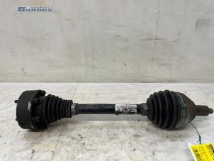 Gebruikte Steekas links-voor Seat Ibiza IV (6J5) 1.2 TDI Ecomotive Prijs € 15,00 Margeregeling aangeboden door Autobedrijf Brooks