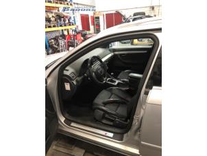 Gebruikte Module + Airbag Set Audi A4 Avant (B7) 2.0 TDI Prijs op aanvraag aangeboden door Autobedrijf Brooks