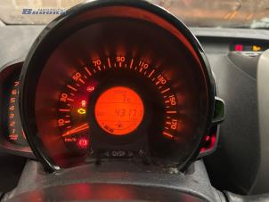 Gebruikte Kilometerteller KM Citroen C1 1.0 Vti 68 12V Prijs € 40,00 Margeregeling aangeboden door Autobedrijf Brooks