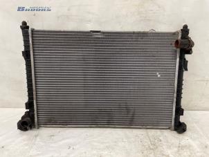 Gebruikte Radiateur BMW Mini One/Cooper (R50) 1.6 16V Cooper Prijs € 70,00 Margeregeling aangeboden door Autobedrijf Brooks
