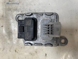 Gebruikte Nox sensor Renault Trafic (1FL/2FL/3FL/4FL) 2.0 dCi 16V 150 Prijs € 75,00 Margeregeling aangeboden door Autobedrijf Brooks