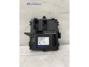 Gebruikte Computer Body Control Renault Trafic (1FL/2FL/3FL/4FL) 2.0 dCi 16V 150 Prijs € 40,00 Margeregeling aangeboden door Autobedrijf Brooks