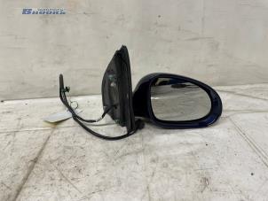 Gebruikte Spiegel Buiten rechts Volkswagen Golf V (1K1) 1.4 16V Prijs € 15,00 Margeregeling aangeboden door Autobedrijf Brooks