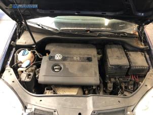 Gebruikte Versnellingsbak Volkswagen Golf V (1K1) 1.4 16V Prijs € 175,00 Margeregeling aangeboden door Autobedrijf Brooks