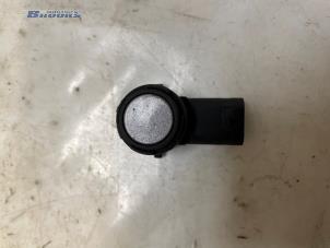 Gebruikte PDC Sensor Volkswagen Golf VII (AUA) 1.6 TDI BMT 16V Prijs € 10,00 Margeregeling aangeboden door Autobedrijf Brooks