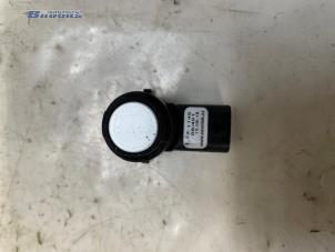 Gebruikte PDC Sensor Volkswagen Golf VII (AUA) 1.6 TDI BMT 16V Prijs € 10,00 Margeregeling aangeboden door Autobedrijf Brooks
