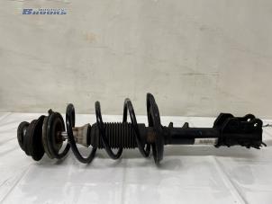 Gebruikte Mac Phersonpoot links-voor Fiat 500 (312) 1.2 Prijs € 30,00 Margeregeling aangeboden door Autobedrijf Brooks