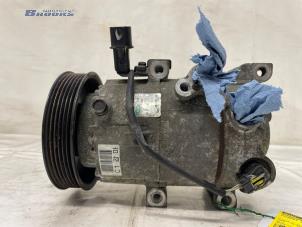 Gebruikte Pomp Airco Hyundai i30 Wagon (GDHF5) 1.6 GDI Blue 16V Prijs € 60,00 Margeregeling aangeboden door Autobedrijf Brooks