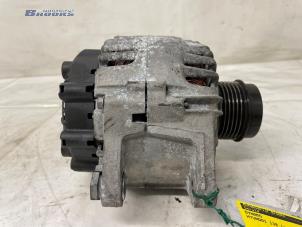 Gebruikte Dynamo Hyundai i30 Wagon (GDHF5) 1.6 GDI Blue 16V Prijs € 25,00 Margeregeling aangeboden door Autobedrijf Brooks