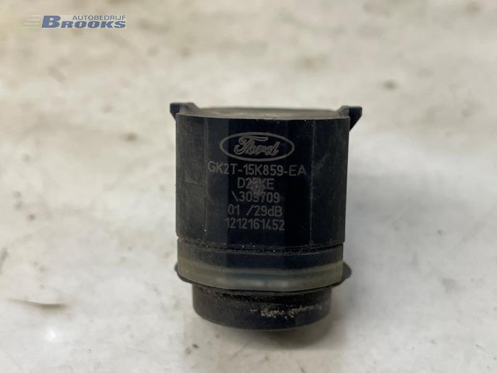 PDC Sensor van een Ford Transit 2.0 TDCi 16V Eco Blue 105 2017