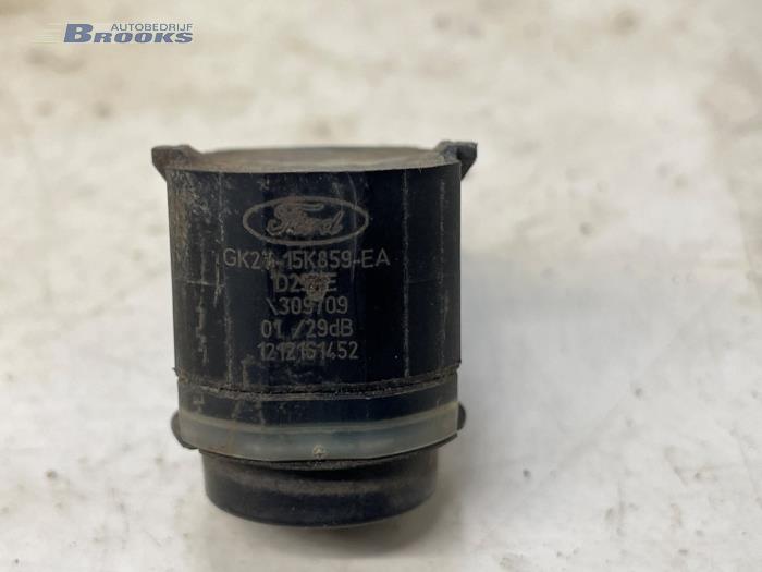 PDC Sensor van een Ford Transit 2.0 TDCi 16V Eco Blue 105 2017