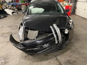 Gebruikte Achteras voorwielaandrijving Hyundai i30 Wagon (GDHF5) 1.6 GDI Blue 16V Prijs € 200,00 Margeregeling aangeboden door Autobedrijf Brooks