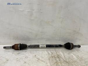 Gebruikte Steekas rechts-voor Citroen DS3 (SA) 1.2 12V PureTech 82 Prijs € 20,00 Margeregeling aangeboden door Autobedrijf Brooks