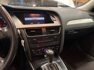 Gebruikte Display Interieur Audi A4 Avant (B8) 1.8 TFSI 16V Prijs € 85,00 Margeregeling aangeboden door Autobedrijf Brooks
