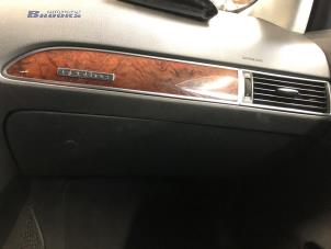 Gebruikte Dashboardkastje Audi A6 Allroad Quattro (C6) 3.0 TDI V6 24V Prijs € 25,00 Margeregeling aangeboden door Autobedrijf Brooks