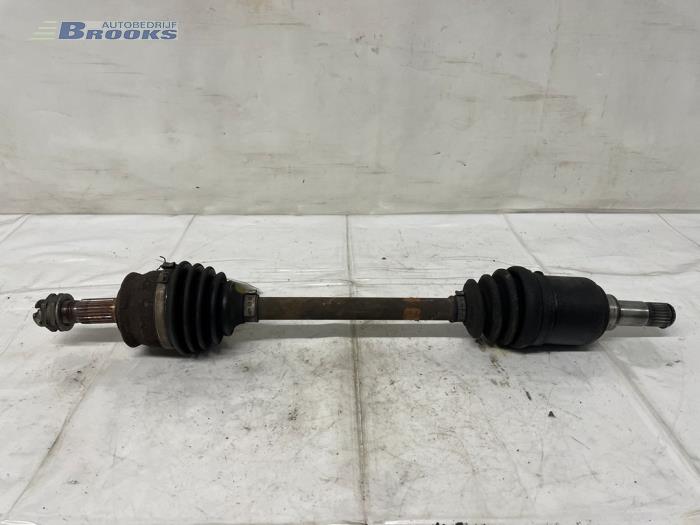 Gebruikte Steekas links-voor Fiat Panda (169) 1.2 Fire Prijs € 15,00 Margeregeling aangeboden door Autobedrijf Brooks