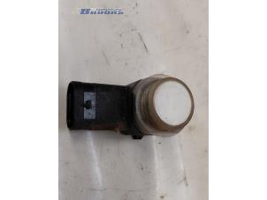 Gebruikte PDC Sensor Fiat 500 (312) 1.2 Prijs € 10,00 Margeregeling aangeboden door Autobedrijf Brooks