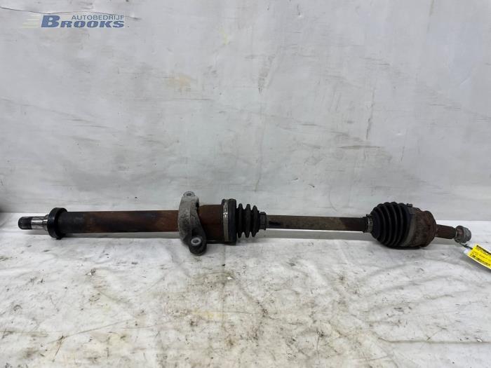 Gebruikte Steekas rechts-voor Mini Clubman (R55) 1.4 16V One Prijs € 25,00 Margeregeling aangeboden door Autobedrijf Brooks