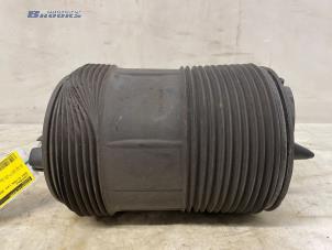 Gebruikte Luchtbalg Audi E-Tron S (GEN) Quattro 95 kWh Prijs € 100,00 Margeregeling aangeboden door Autobedrijf Brooks