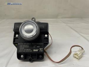 Gebruikte MMI schakelaar Mercedes C (W204) 3.0 C-320 CDI V6 24V Prijs € 85,00 Margeregeling aangeboden door Autobedrijf Brooks