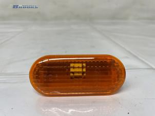 Gebruikte Pinker links Ford Focus 2 1.6 16V Prijs € 10,00 Margeregeling aangeboden door Autobedrijf Brooks