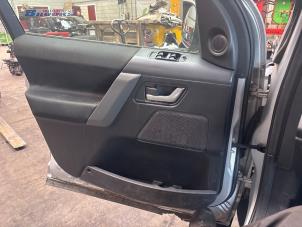 Gebruikte Raam schakelaar elektrisch Landrover Freelander II 2.2 td4 16V Prijs € 25,00 Margeregeling aangeboden door Autobedrijf Brooks