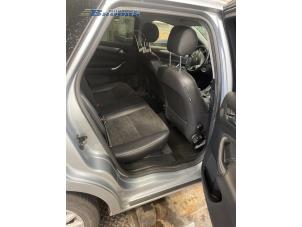 Gebruikte Portierrubber 4Deurs rechts-achter Ford Mondeo IV Wagon 1.6 TDCi 16V Prijs € 15,00 Margeregeling aangeboden door Autobedrijf Brooks