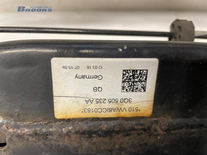 Subframe van een Volkswagen Passat Variant (3G5) 1.6 TDI 16V 2018
