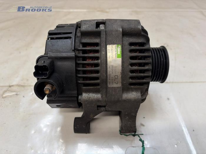 Gebruikte Dynamo Peugeot 206 (2A/C/H/J/S) 1.4 XR,XS,XT,Gentry Prijs € 25,00 Margeregeling aangeboden door Autobedrijf Brooks
