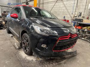 Gebruikte Fusee links-voor Citroen DS 3 (SA) 1.2 12V PureTech 110 S&S Prijs € 15,00 Margeregeling aangeboden door Autobedrijf Brooks