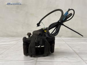 Gebruikte Remklauw (Tang) links-achter Mercedes Sprinter 3,5t (906.63) 314 CDI 16V Prijs € 25,00 Margeregeling aangeboden door Autobedrijf Brooks