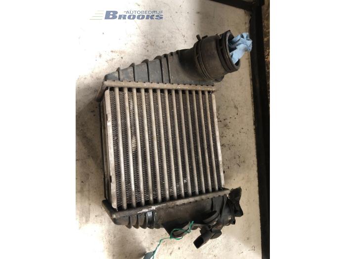 Gebruikte Intercooler Volkswagen Golf IV (1J1) 1.9 TDI Prijs € 37,50 Margeregeling aangeboden door Autobedrijf Brooks