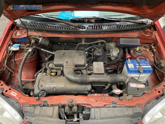 Gebruikte Rembekrachtiger Suzuki Ignis (FH) 1.3 16V Prijs € 25,00 Margeregeling aangeboden door Autobedrijf Brooks