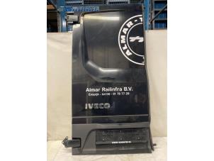 Gebruikte Achterdeur Bus-Bestelauto Iveco New Daily VI 33S16, 35C16, 35S16 Prijs € 750,00 Margeregeling aangeboden door Autobedrijf Brooks