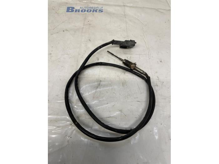 Gebruikte Uitlaat temperatuursensor Iveco New Daily VI 33S16, 35C16, 35S16 Prijs € 15,00 Margeregeling aangeboden door Autobedrijf Brooks