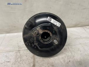 Gebruikte Rembekrachtiger Fiat Croma (194) 2.2 MPI 16V Prijs € 30,00 Margeregeling aangeboden door Autobedrijf Brooks