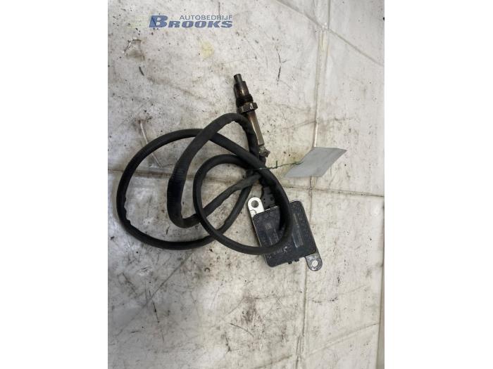 Gebruikte Nox sensor Iveco New Daily VI 33S16, 35C16, 35S16 Prijs € 175,00 Margeregeling aangeboden door Autobedrijf Brooks