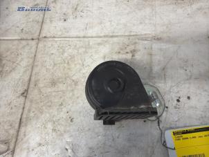 Gebruikte Toeter Ford Grand C-Max (DXA) 1.0 Ti-VCT EcoBoost 12V 125 Prijs € 10,00 Margeregeling aangeboden door Autobedrijf Brooks