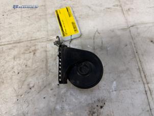 Gebruikte Toeter Ford Grand C-Max (DXA) 1.0 Ti-VCT EcoBoost 12V 125 Prijs € 10,00 Margeregeling aangeboden door Autobedrijf Brooks