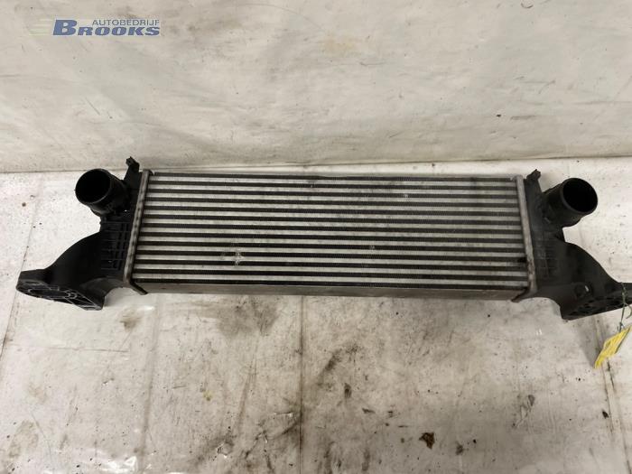 Gebruikte Intercooler Iveco New Daily VI 33S16, 35C16, 35S16 Prijs € 75,00 Margeregeling aangeboden door Autobedrijf Brooks