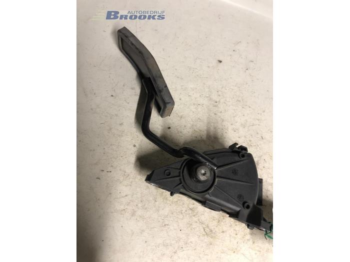 Gebruikte Gaspedaalpositie Sensor Saab 9-5 Estate (YS3E) 3.0 TiD V6 24V Prijs € 40,00 Margeregeling aangeboden door Autobedrijf Brooks