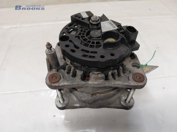 Gebruikte Dynamo Volkswagen LT II 2.5 TDi Prijs € 40,00 Margeregeling aangeboden door Autobedrijf Brooks