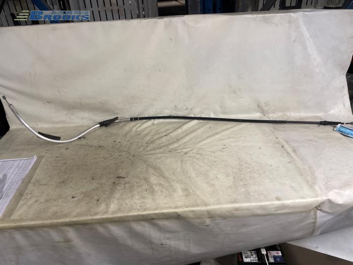Gebruikte Handrem Kabel Volkswagen Eos Prijs € 10,00 Margeregeling aangeboden door Autobedrijf Brooks