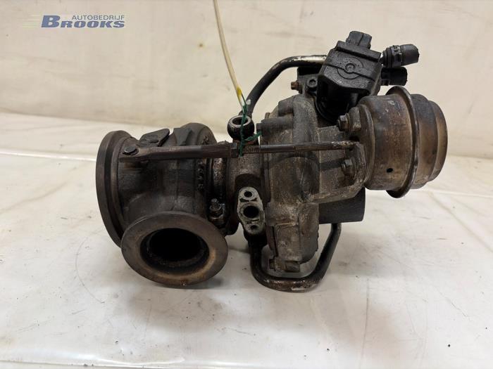 Gebruikte G-lader BMW 7 serie (F01/02/03/04) 750i,Li,LiS V8 32V Prijs € 250,00 Margeregeling aangeboden door Autobedrijf Brooks