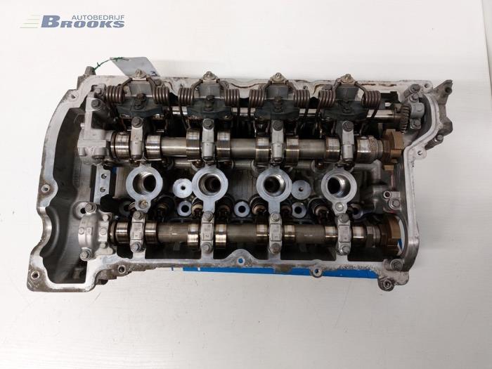 Gebruikte Cilinderkop Peugeot 207 CC (WB) 1.6 16V Prijs € 1.000,00 Margeregeling aangeboden door Autobedrijf Brooks